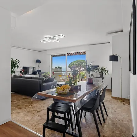 Privatunterkunft Access, Private In Shared 3-bedroom Apartment, Private Bathroom, Living With Sea View Parentale Salle De Bain Privee Acces Plages & Vue Du Salon Dans Partage *